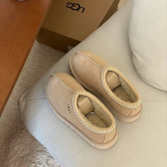 UGG Tasman Slipper Sand - Picture 4 of 9